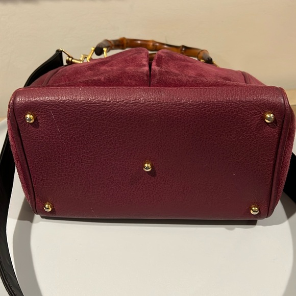 Gucci Purple Suede Bamboo Diana Crossbody Handbag with COA - some corner wear - Picture 8 of 17
